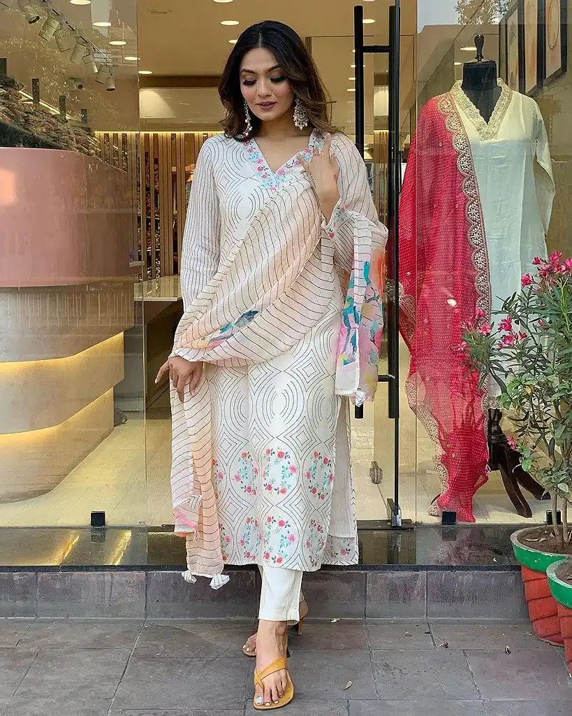 White Maslin Digital Printed Salwar Suit - Image 6