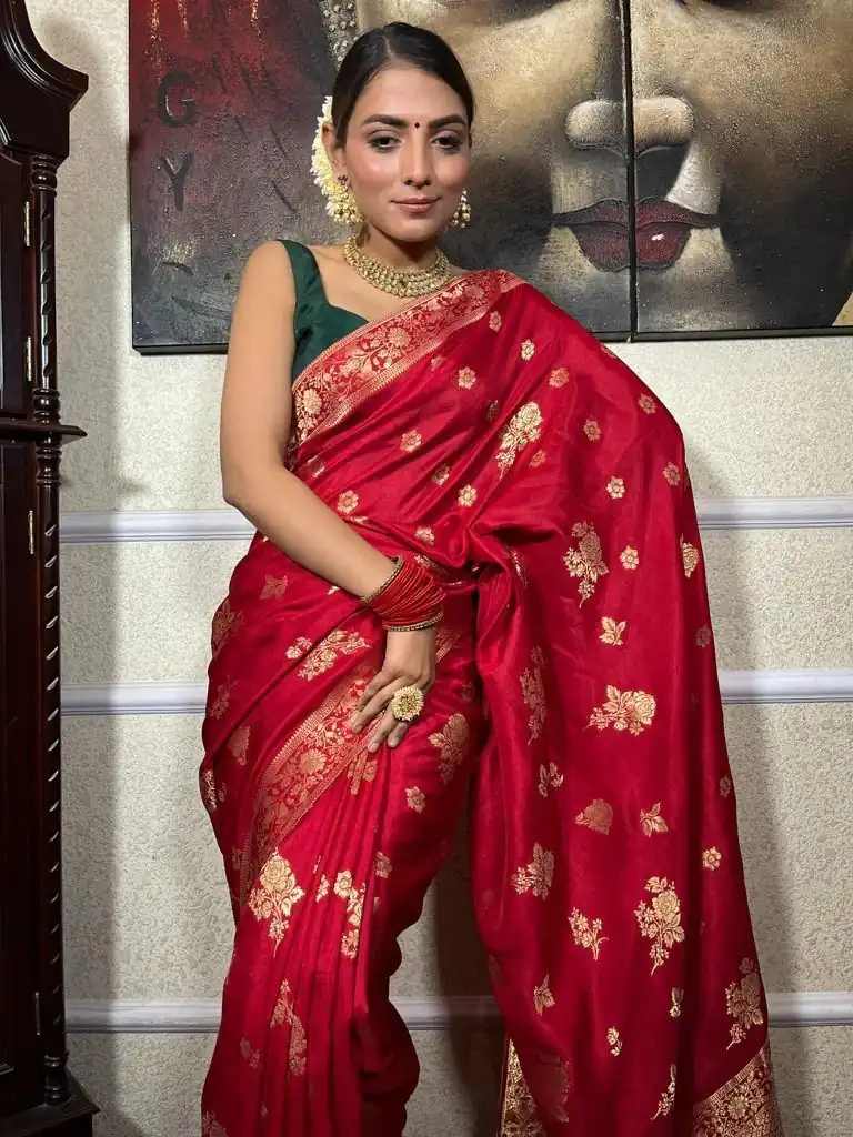 Red Lichi Silk Jacquard Work Saree - Image 2