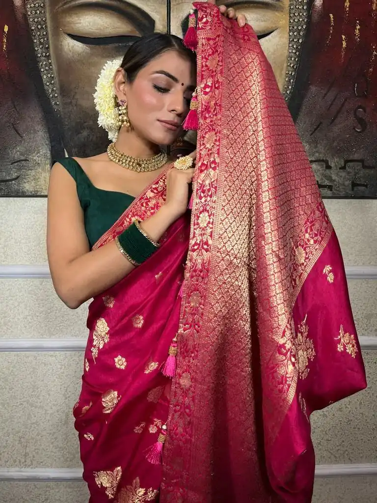 Pink Lichi Silk Jacquard Work Saree - Image 2
