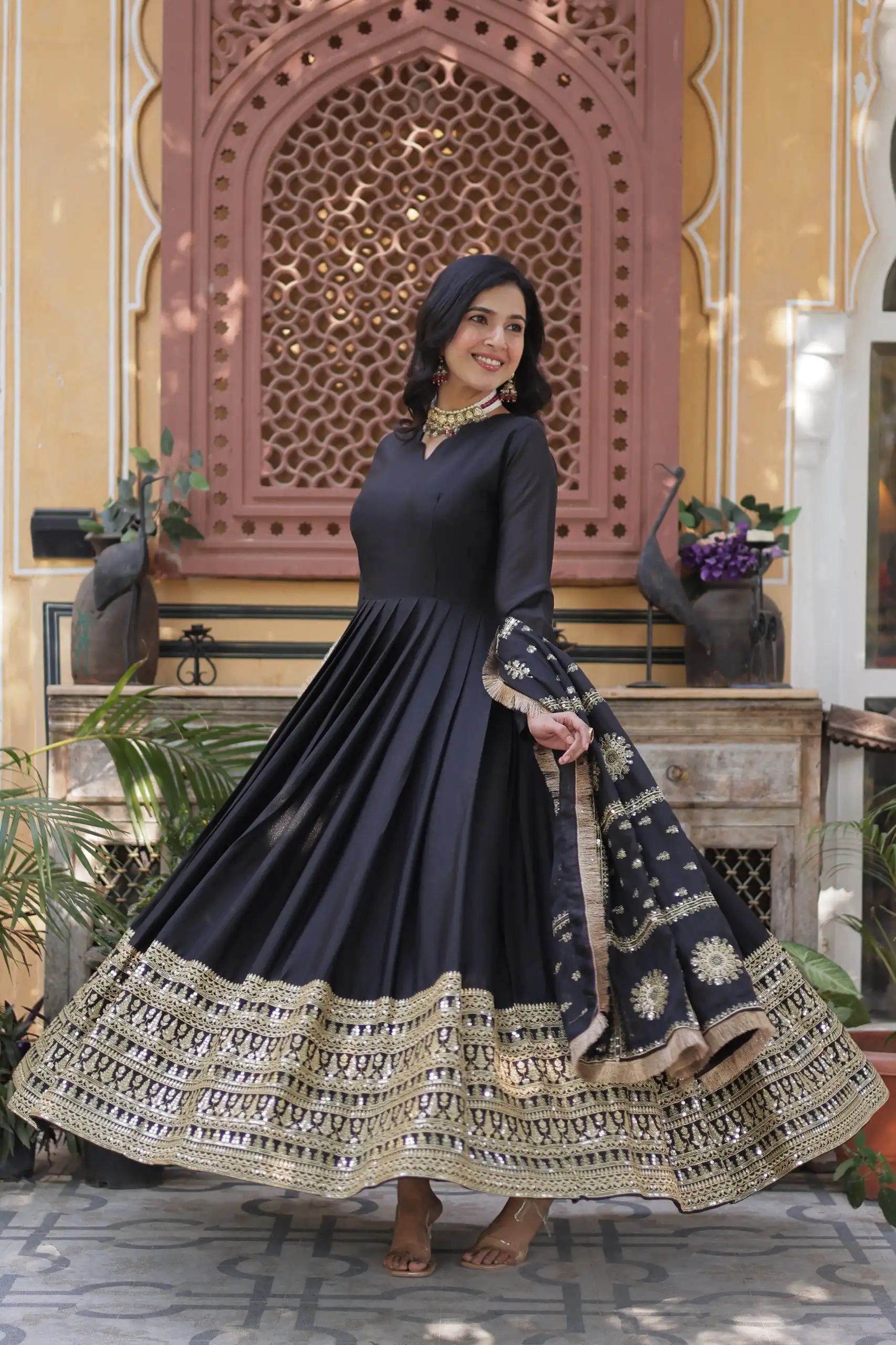KA 1139 Black Star Georgette Gown Perfect for Wedding, Party, Onam, Mehendi, Traditional Day – . Affordable Price ₹3149. Delivery 4-6 Working Days. | Bollywood Gowns, Creative Gowns, Designer Gowns, Embroidered Gowns, Gowns, Party Wear Gowns