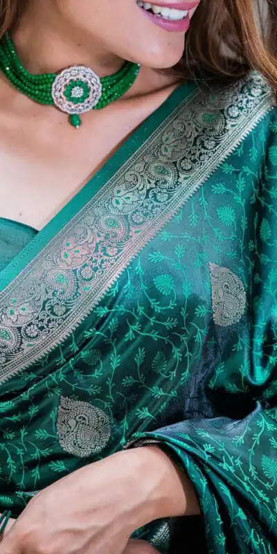 KPR 252 Green in Soft Lichi Silk Lace Work & Lace Border Saree. Affordable Price ₹1449. Delivery 4-6 Working Days. Shop now. | Creative Sarees, Bollywood Sarees, Designer Sarees, Embroidered Sarees, Ethnic Saree, Modern Digital sarees, Party Wear Sarees, Sarees
