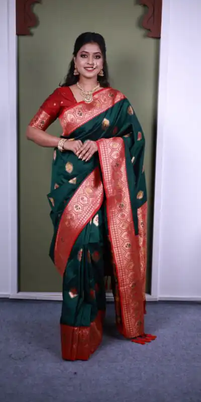 MB 22 Green Soft Paithani Silk Saree with Zari Work & Lace Work. Affordable Price ₹2399. Delivery 4-6 Working Days. Shop now. | Creative Sarees, Bollywood Sarees, Designer Sarees, Embroidered Sarees, Ethnic Saree, Modern Digital sarees, Party Wear Sarees, Sarees