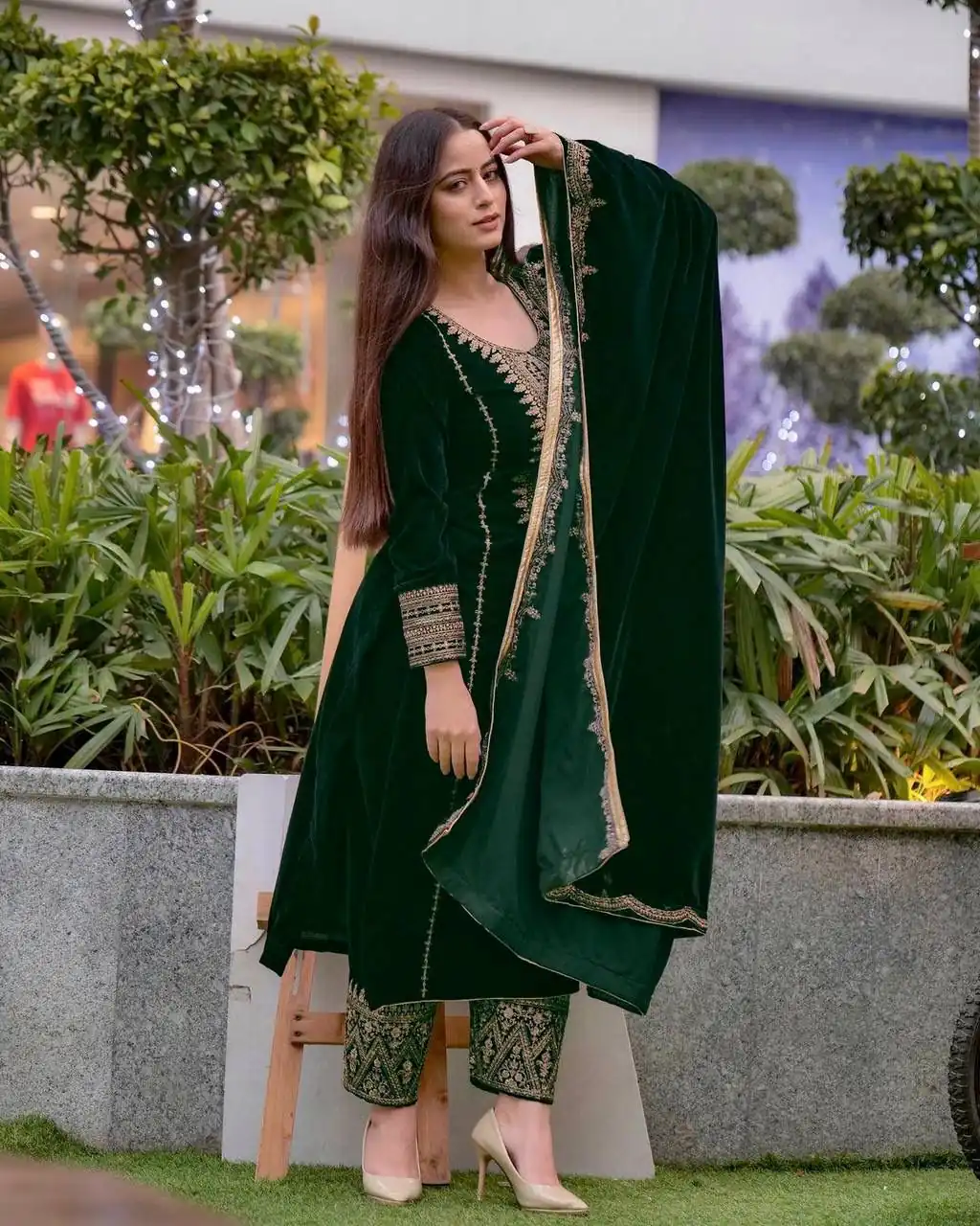 AD 089 Green Viscose Velvet Salwar Suit with Embroidery Work. Affordable Price ₹1999. Delivery 4-6 Working Days. Shop now. | Casual Suits, Jump Suits, Creative suits, Designer Suits, Palazzo Suits, Party Wear Suits, Patiala Suits, Salwar suit, Straight Suits
