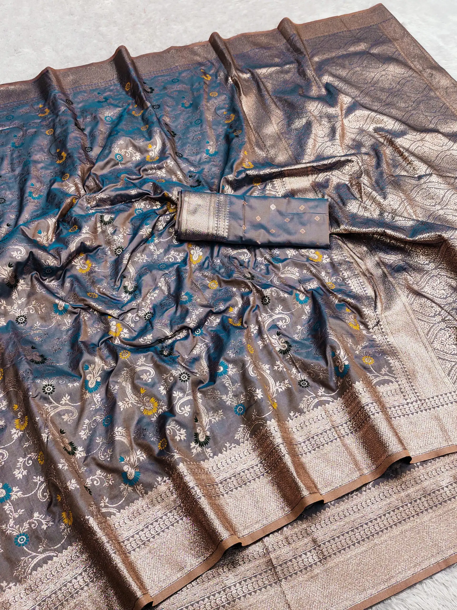 MB 548 Grey Banarasi silk Saree with Zari Work & Lace Work. Wedding, Party, Festive, Now at just ₹1949. Delivery 4-6 Working Days. Shop now. | Creative Sarees, Embroidered Sarees, Bollywood Sarees, Designer Sarees, Ethnic Saree, Modern Digital sarees, Party Wear Sarees, Sarees