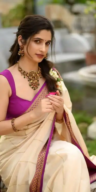 KPR 235 Off White Soft Lichi Silk Saree Perfect for Wedding, Party, Raksha Bandhan, Sangeet, Eid – . Get it for ₹1449. Delivery 4-6 Working Days. | Creative Sarees, Bollywood Sarees, Designer Sarees, Embroidered Sarees, Ethnic Saree, Modern Digital sarees, Party Wear Sarees, Sarees