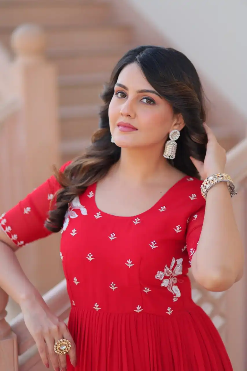 KA 1173 Red Faux Blooming Gown Perfect for Wedding, Party, Eid, Pooja, Baisakhi – . Now at just ₹1849. Delivery 4-6 Working Days. Shop now. | Bollywood Gowns, Creative Gowns, Designer Gowns, Embroidered Gowns, Gowns, Party Wear Gowns