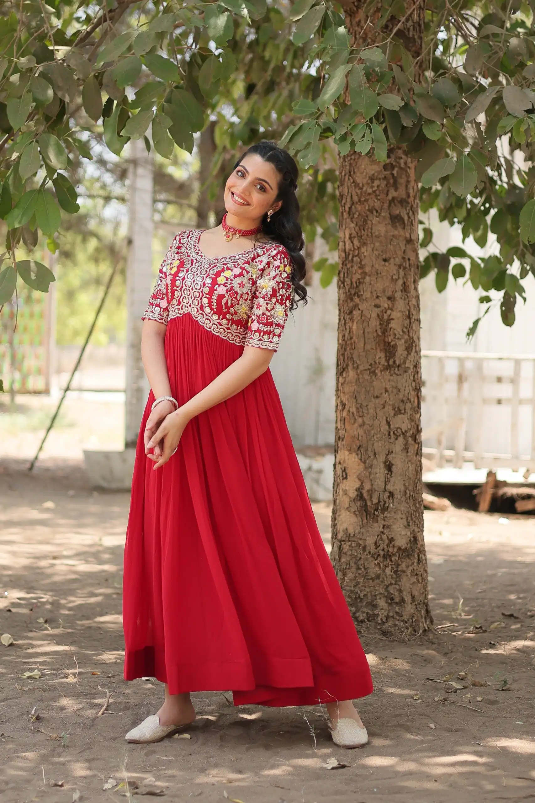KA 1110 Red Faux Blooming Gown Perfect for Wedding, Party, Holi, Lohri, Baby Shower – . Introductory Price ₹1649. Delivery 4-6 Working Days. Shop no | Bollywood Gowns, Creative Gowns, Designer Gowns, Embroidered Gowns, Gowns, Party Wear Gowns