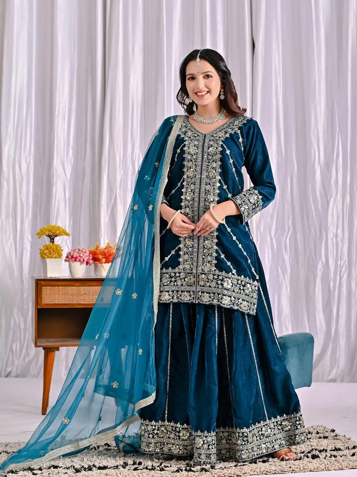 Navy Blue Viscous Velvet  Embroidery Work Salwar Suit