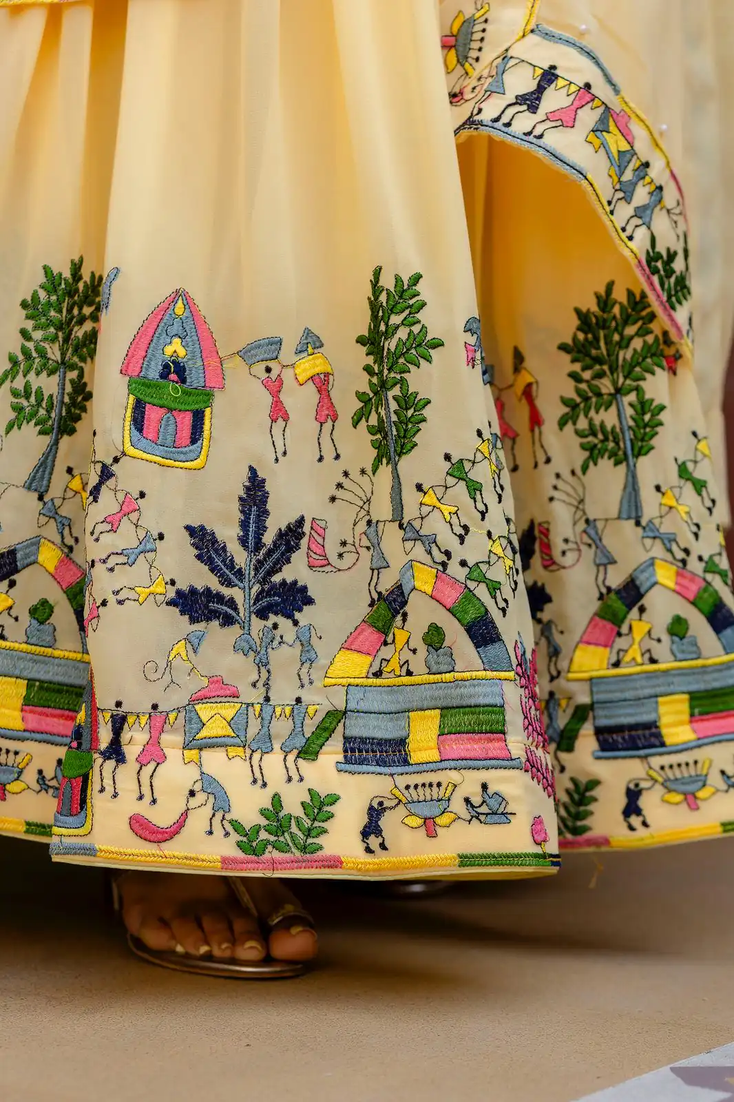 RR 41 Yellow Faux Georgette Gown Perfect for Wedding, Party, Makar Sankranti, Karwa Chauth, Ethnic Day – . Now at just ₹2599. Delivery 4-6 Working D | Bollywood Gowns, Creative Gowns, Designer Gowns, Embroidered Gowns, Gowns, Party Wear Gowns