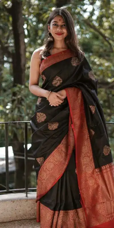 KPR 282 Black Soft Lichi Silk Saree Perfect for Wedding, Party, Reception, Diwali, Ethnic Day – . Affordable Price ₹1449. Delivery 4-6 Working Days. | Creative Sarees, Bollywood Sarees, Designer Sarees, Embroidered Sarees, Ethnic Saree, Modern Digital sarees, Party Wear Sarees, Sarees