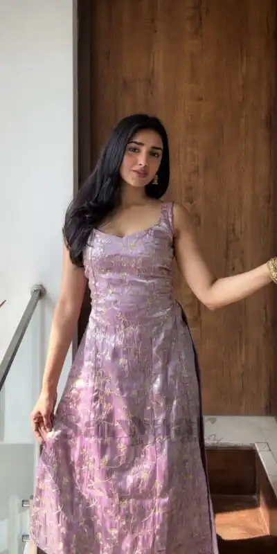 ST 1166 Lavender Zimmy Silk Salwar Suit Perfect for Wedding, Party, Karwa Chauth, Haldi, Eid – . Special Price ₹2149. Delivery 4-6 Working Days. Shop no | Casual Suits, Jump Suits, Creative suits, Designer Suits, Palazzo Suits, Party Wear Suits, Patiala Suits, Salwar suit, Straight Suits