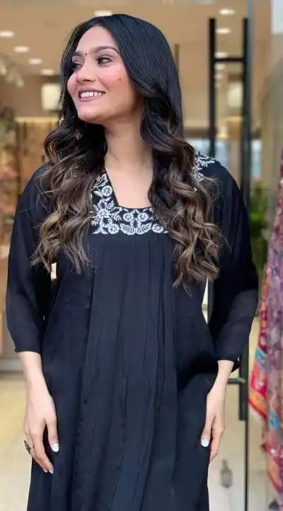 DC G46 Black in Maslin Digital Print Salwar Suit . Wedding, Party, Festive, Events, Introductory Price ₹1699. Delivery 4-6 Working Days. Shop now. | Casual Suits, Jump Suits, Creative suits, Designer Suits, Palazzo Suits, Party Wear Suits, Patiala Suits, Salwar suit, Straight Suits