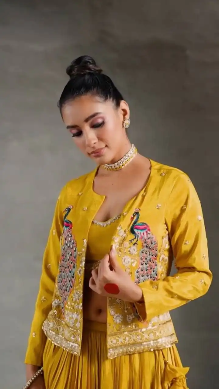 PC 495  Yellow Color Chinon silk Lehenga Choli with Cut Work. Special Online Price ₹2499. Delivery 4-6 Working Days. Shop now. | Bollywood Lehenga, Creative Lehenga, Designer Lehenga, Embroidered Lehenga, Lehenga, Party Wear Lehenga