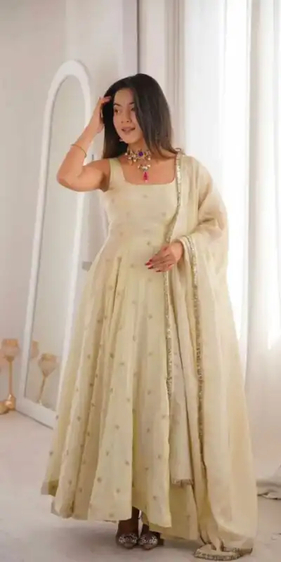 SRK 5325 Off White in Cosmos Embroidery Work & Lace Work Salwar Suit Gold. Available at ₹2099 only. Delivery 4-6 Working Days. Shop now. | Casual Suits, Jump Suits, Creative suits, Designer Suits, Palazzo Suits, Party Wear Suits, Patiala Suits, Salwar suit, Straight Suits