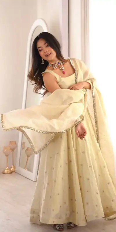 SRK 5325 Off White in Cosmos Embroidery Work & Lace Work Salwar Suit Gold. Available at ₹2099 only. Delivery 4-6 Working Days. Shop now. | Casual Suits, Jump Suits, Creative suits, Designer Suits, Palazzo Suits, Party Wear Suits, Patiala Suits, Salwar suit, Straight Suits