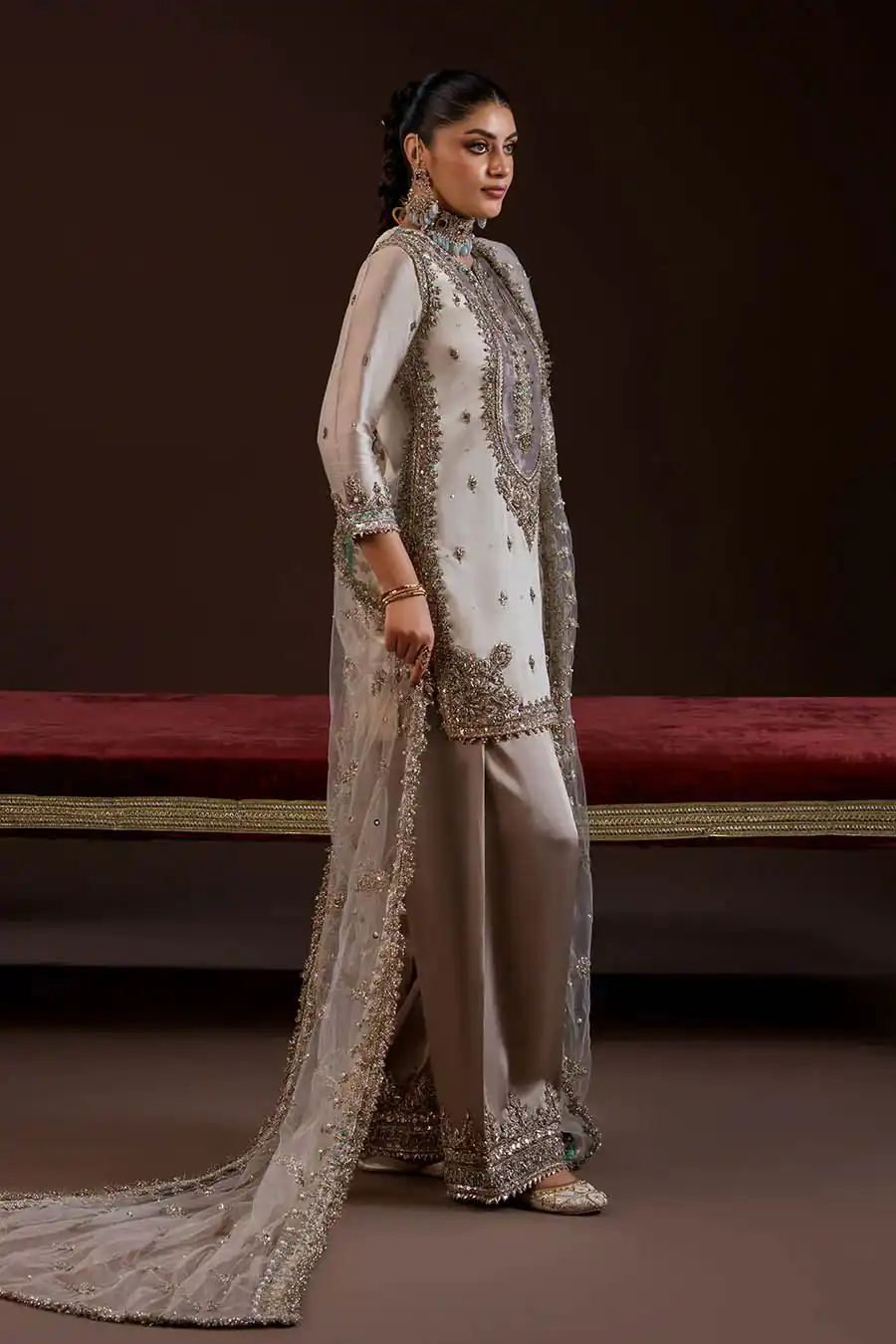 LG 2068 Off White Crape Silk Salwar Suit Perfect for Wedding, Party, Onam, Reception, Housewarming – . Grab it for ₹1999. Delivery 4-6 Working Day | Casual Suits, Jump Suits, Creative suits, Designer Suits, Palazzo Suits, Party Wear Suits, Patiala Suits, Salwar suit, Straight Suits