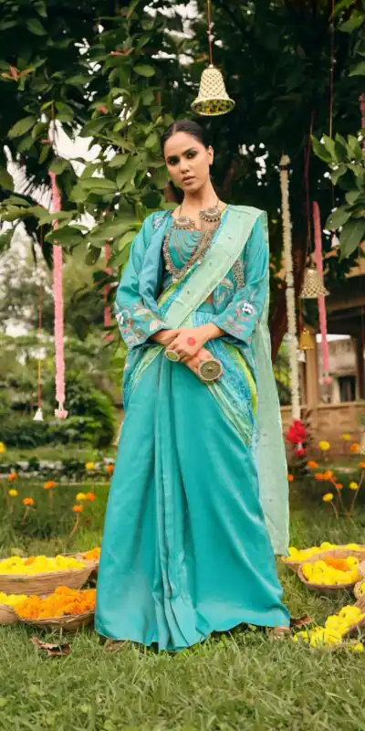 RR 34 Blue Shimmer Saree Perfect for Wedding, Party, Cultural Events, Durga Puja, Reception – . Best Price ₹2049. Delivery 4-6 Working Days. Shop now. | Creative Sarees, Bollywood Sarees, Designer Sarees, Embroidered Sarees, Ethnic Saree, Modern Digital sarees, Party Wear Sarees, Sarees