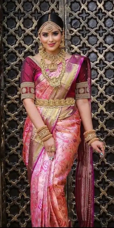 KP 4035 Peach Soft Lichi Silk Saree Perfect for Wedding, Party, Reception, Diwali, Ethnic Day – . Affordable Price ₹1449. Delivery 4-6 Working Days. | Creative Sarees, Bollywood Sarees, Designer Sarees, Embroidered Sarees, Ethnic Saree, Modern Digital sarees, Party Wear Sarees, Sarees