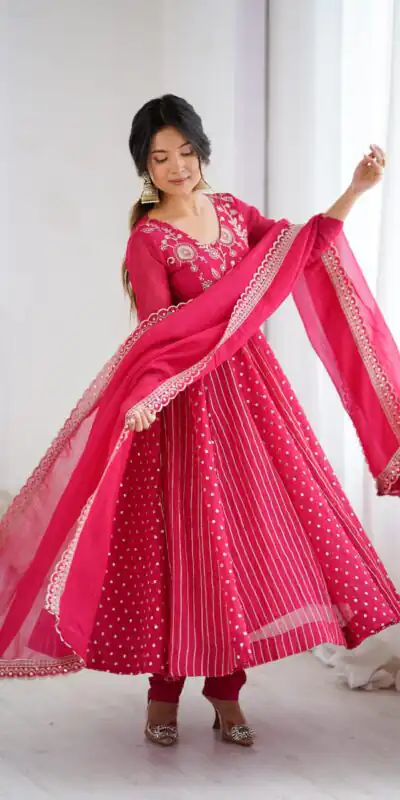 SRK 5293 Pink With Crunchy Silk With Fully Flair with Lace Work & Embroidery Work Anarkali Gown . Introductory Price ₹2149. Delivery 4-6 Worki | Bollywood Gowns, Creative Gowns, Designer Gowns, Embroidered Gowns, Gowns, Party Wear Gowns