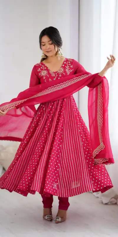 SRK 5293 Pink With Crunchy Silk With Fully Flair with Lace Work & Embroidery Work Anarkali Gown . Introductory Price ₹2149. Delivery 4-6 Worki | Bollywood Gowns, Creative Gowns, Designer Gowns, Embroidered Gowns, Gowns, Party Wear Gowns