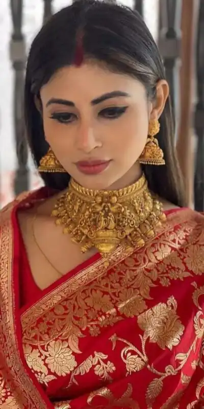 KPR 115 Red Color Soft Lichi Silk Saree with Lace Border & Lace Work. Best Price ₹1399. Delivery 4-6 Working Days. Shop now. | Creative Sarees, Bollywood Sarees, Designer Sarees, Embroidered Sarees, Ethnic Saree, Modern Digital sarees, Party Wear Sarees, Sarees