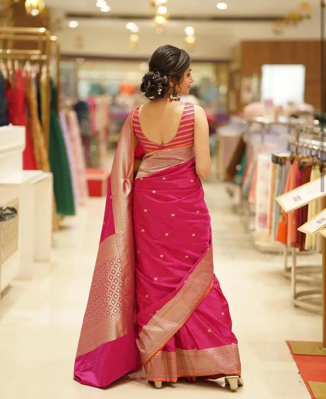 ES 8264 Red Color Soft Lichi Silk Saree with Lace Border & Lace Work. Best Price ₹1349. Delivery 4-6 Working Days. Shop now. | Creative Sarees, Bollywood Sarees, Designer Sarees, Embroidered Sarees, Ethnic Saree, Modern Digital sarees, Party Wear Sarees, Sarees