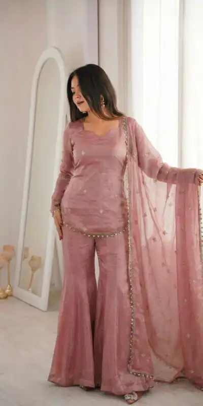 ZSR 3159 Peach Fendy Silk Salwar Suitwith Embroidery Work & Lace Work. Now at just ₹2049. Delivery 4-6 Working Days. Shop now. | Casual Suits, Jump Suits, Creative suits, Designer Suits, Palazzo Suits, Party Wear Suits, Patiala Suits, Salwar suit, Straight Suits