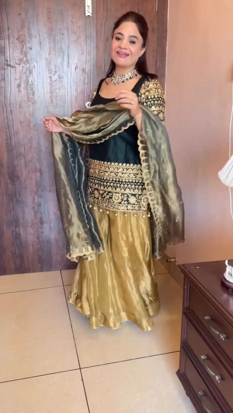 Teal Roman Silk Embroidery Work Salwar Suit - Image 3