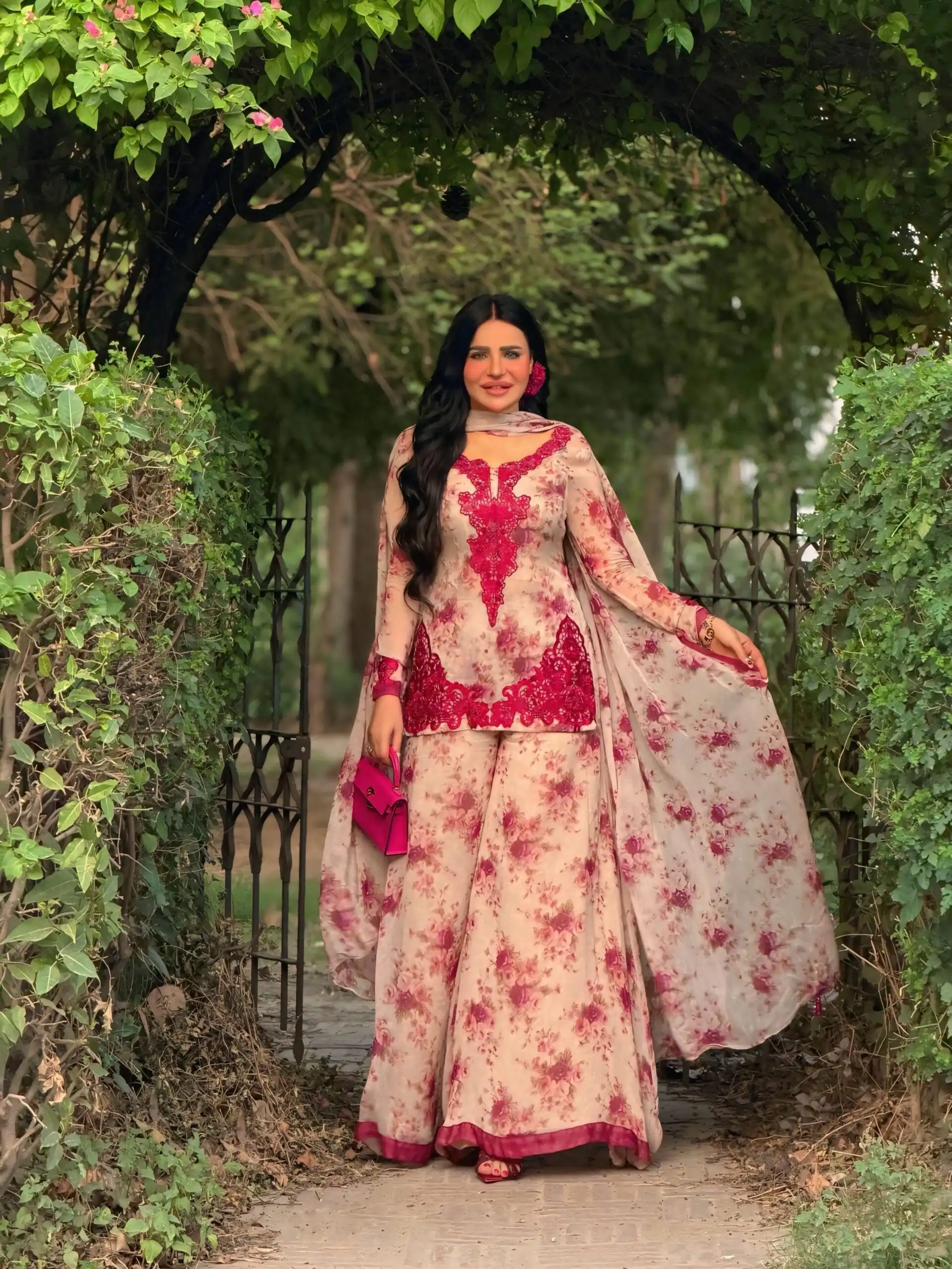 Cool Red Faux Georgette Embroider Work Salwar Suit - Image 7