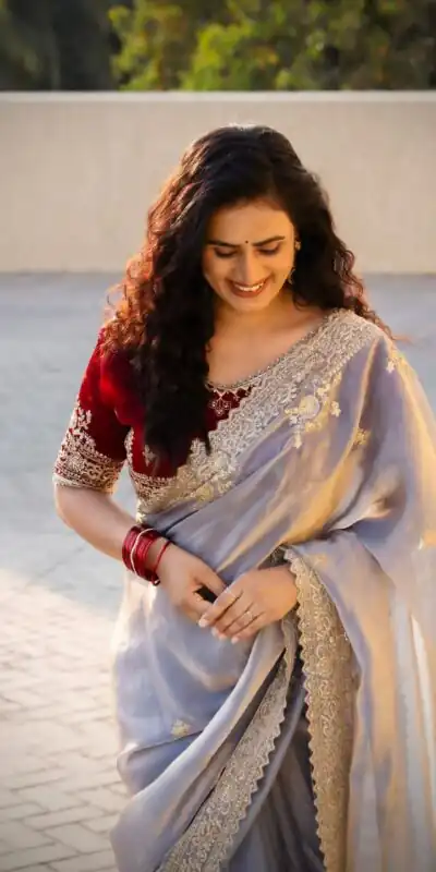 Alternative view of Elegant Lavender Fendy Satin Embroidery Work Saree