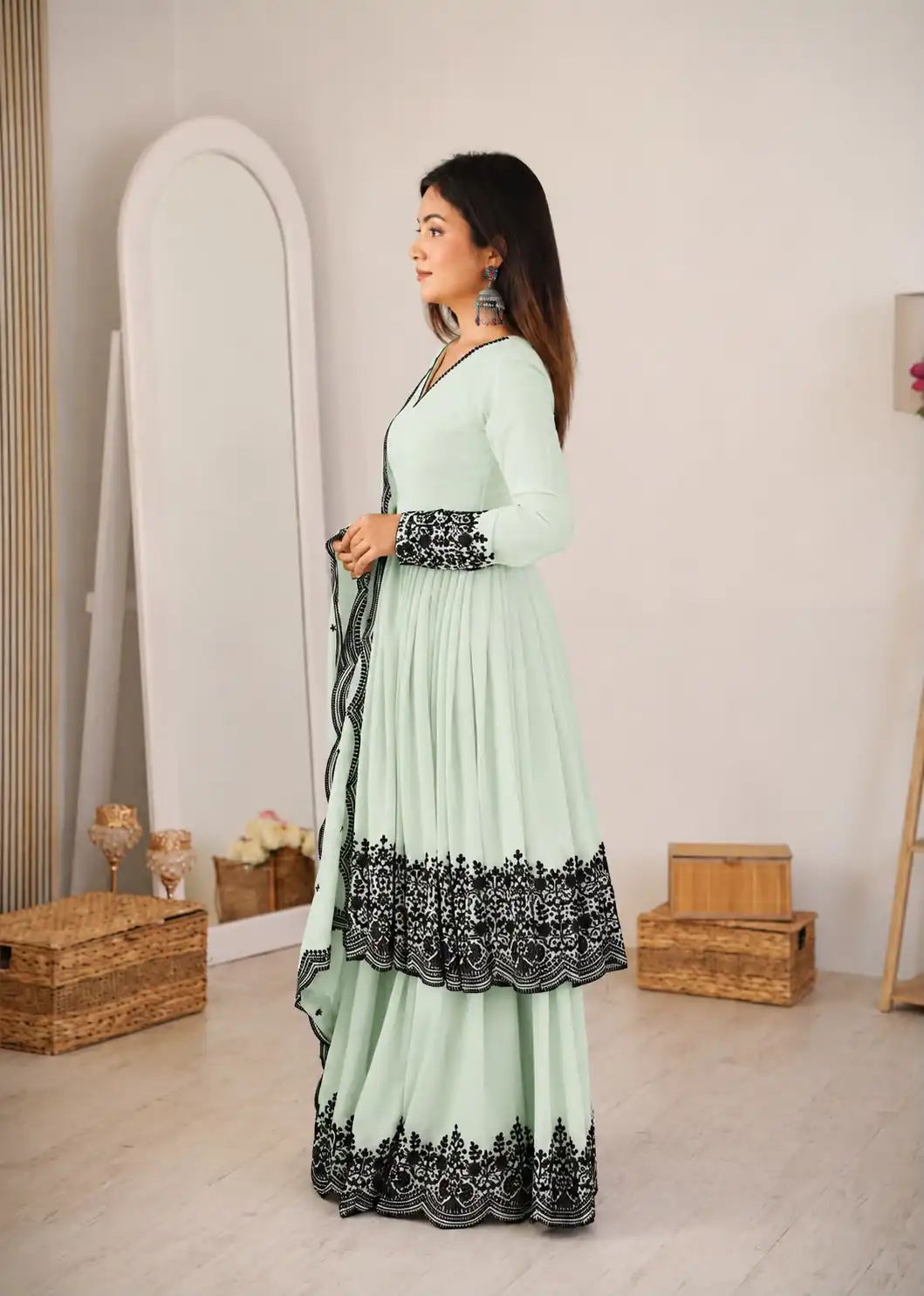 Unique Pista Faux Georgette Embroidery Work Salwar Suit - Image 4