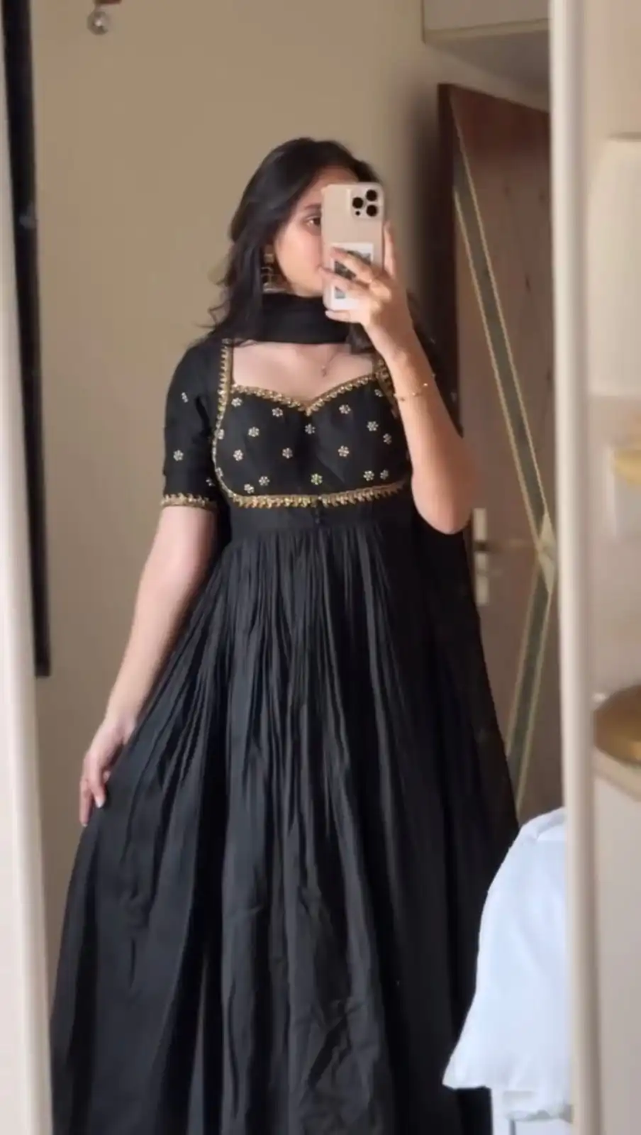 Awesome Black Vichitra Silk Thread Sequence Work Gown - Image 3