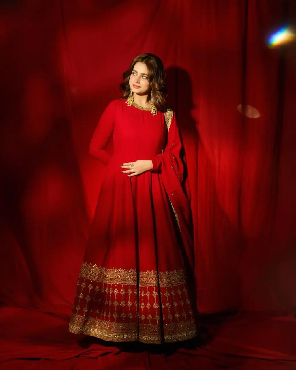 RRTC 6026 Red Color Vichitra Silk Thread Sequence Work Gown . Exclusive Offer ₹2499. Delivery 4-6 Working Days. Shop now. | Bollywood Gowns, Creative Gowns, Designer Gowns, Embroidered Gowns, Gowns, Party Wear Gowns