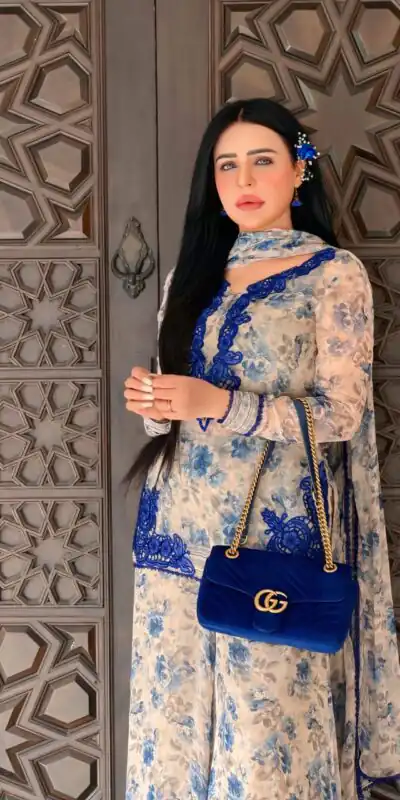 SRK 5352 Cream Faux Georgette Salwar Suit with Designer Work. Affordable Price ₹2049. Delivery 4-6 Working Days. Shop now. | Casual Suits, Jump Suits, Creative suits, Designer Suits, Palazzo Suits, Party Wear Suits, Patiala Suits, Salwar suit, Straight Suits