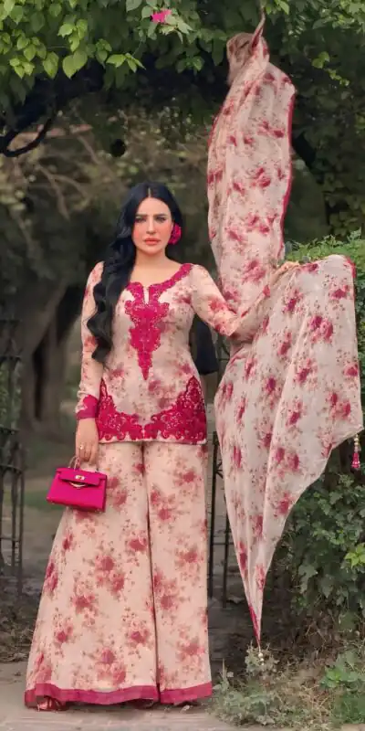 SRK 5352 Red Color Faux Georgette Salwar Suit with Designer Work. Affordable Price ₹2049. Delivery 4-6 Working Days. Shop now. | Casual Suits, Jump Suits, Creative suits, Designer Suits, Palazzo Suits, Party Wear Suits, Patiala Suits, Salwar suit, Straight Suits