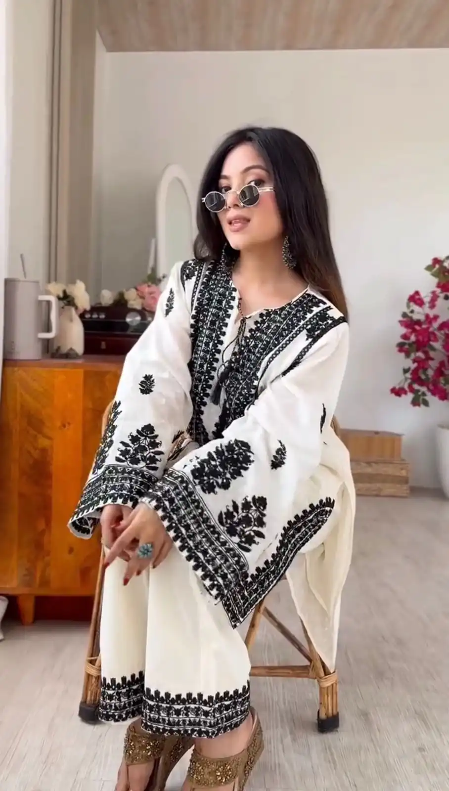 SRK 5349 White Rayon Butti Silk Salwar Suit with Embroidery Work. Special Price ₹1899. Delivery 4-6 Working Days. Shop now. | Casual Suits, Jump Suits, Creative suits, Designer Suits, Palazzo Suits, Party Wear Suits, Patiala Suits, Salwar suit, Straight Suits