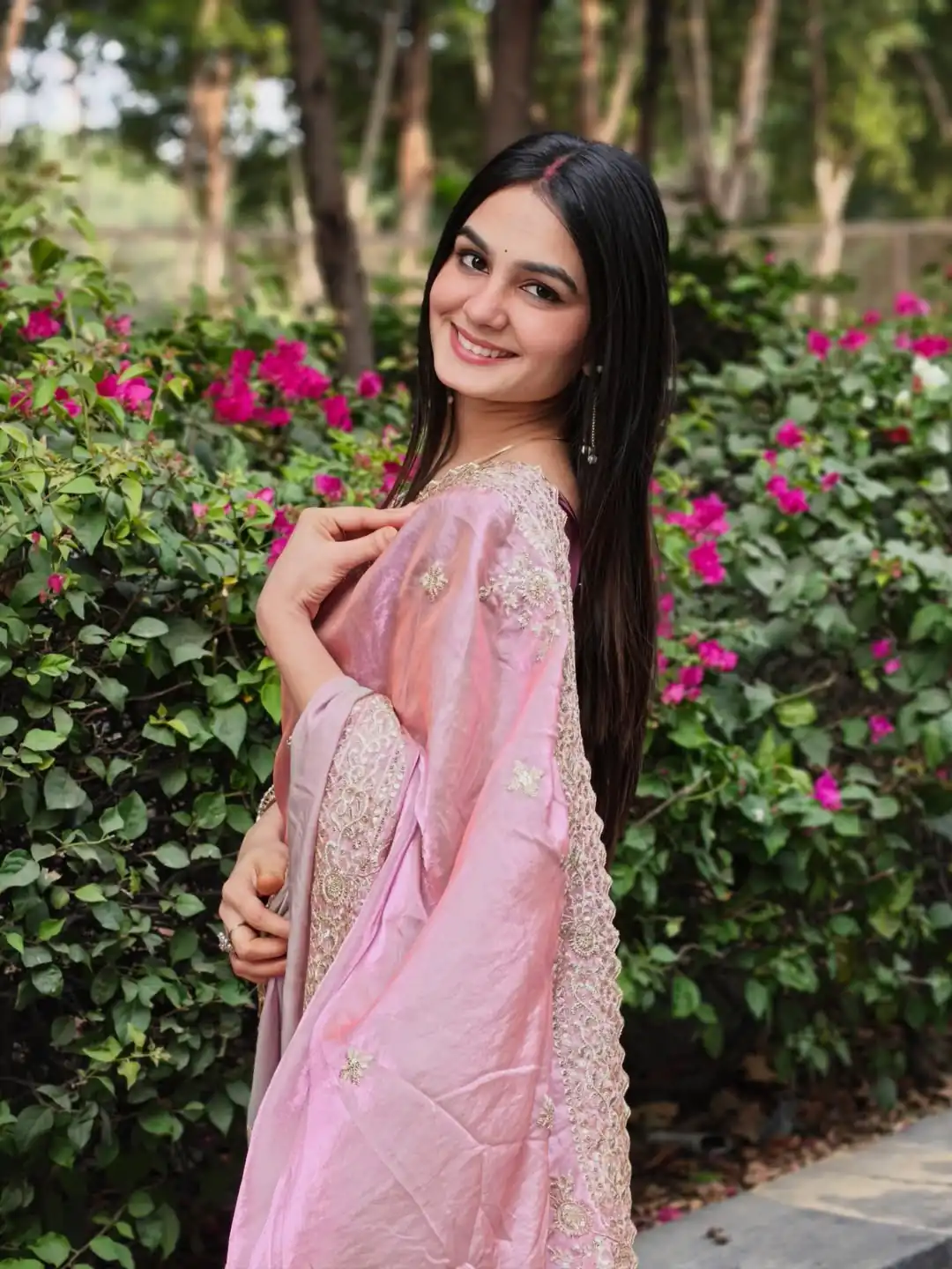 JR 666 Pink Fendy Satin Saree Perfect for Wedding, Party, Durga Puja, Raksha Bandhan, Sangeet – . Festive Deal ₹1949. Delivery 4-6 Working Days. | Creative Sarees, Bollywood Sarees, Designer Sarees, Embroidered Sarees, Ethnic Saree, Modern Digital sarees, Party Wear Sarees, Sarees