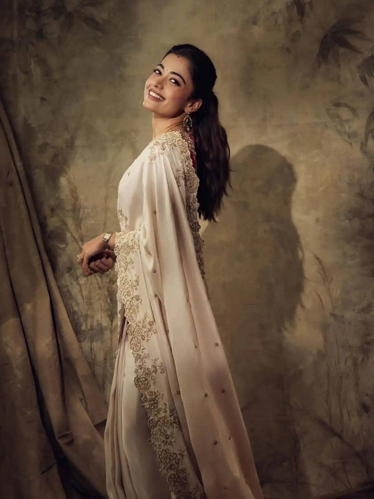 NC 5594 Off White Soft Rangoli Silk Saree with Embroidery Work & Lace Work. Special Price ₹2099. Delivery 4-6 Working Days. Shop now. | Creative Sarees, Bollywood Sarees, Designer Sarees, Embroidered Sarees, Ethnic Saree, Modern Digital sarees, Party Wear Sarees, Sarees