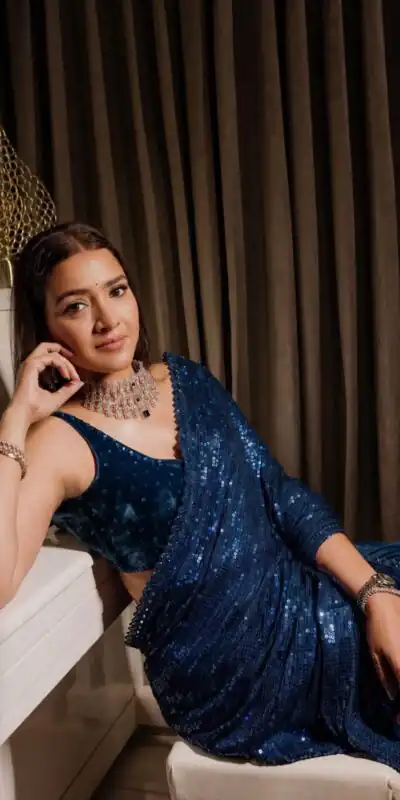 JR 636 Blue Color Georgette Saree with Embroidery Work & Lace Work. Special Price ₹1899. Delivery 4-6 Working Days. Shop now. | Creative Sarees, Bollywood Sarees, Designer Sarees, Embroidered Sarees, Ethnic Saree, Modern Digital sarees, Party Wear Sarees, Sarees