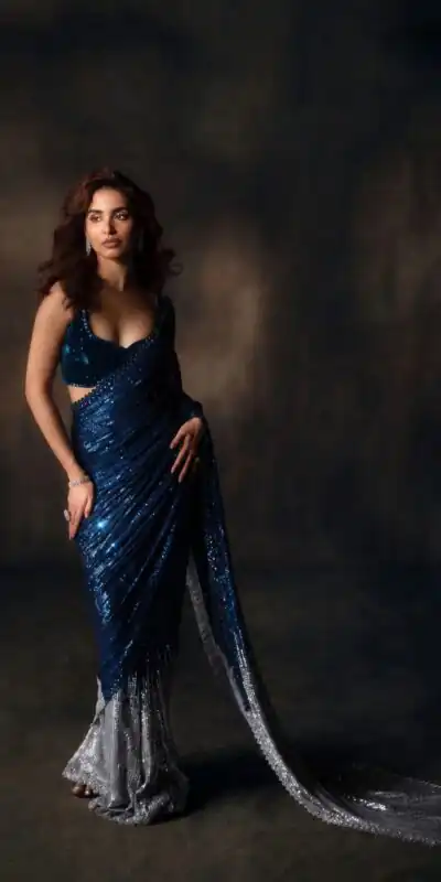 JR 636 Blue Color Georgette Saree with Embroidery Work & Lace Work. Special Price ₹1899. Delivery 4-6 Working Days. Shop now. | Creative Sarees, Bollywood Sarees, Designer Sarees, Embroidered Sarees, Ethnic Saree, Modern Digital sarees, Party Wear Sarees, Sarees