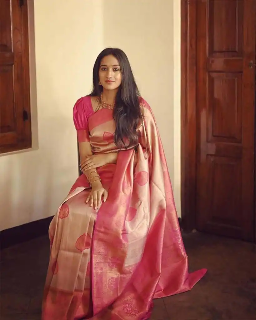 KP 5025 Pink in Soft Lichi Silk Jacquard Work Designer Work Saree . Exclusive Offer ₹1449. Delivery 4-6 Working Days. Shop now. | Creative Sarees, Bollywood Sarees, Designer Sarees, Embroidered Sarees, Ethnic Saree, Modern Digital sarees, Party Wear Sarees, Sarees