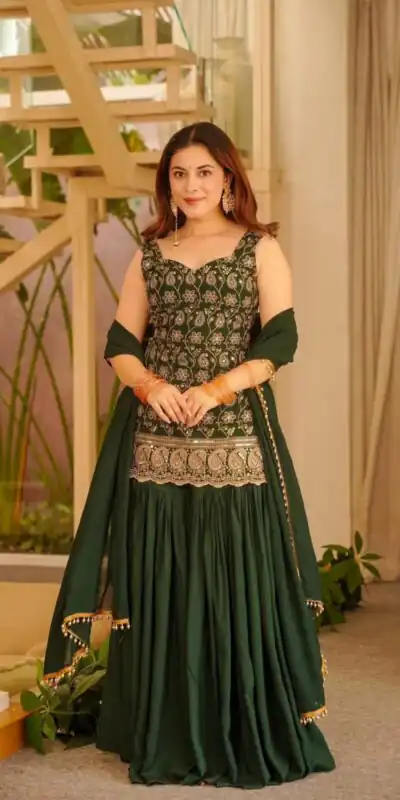 MD 3093 Green Blooming Faux Georgette Salwar Suit Perfect for Wedding, Party, Makar Sankranti, Baby Shower, Traditional Day – . Special Price ₹2149. Deliv | Casual Suits, Jump Suits, Creative suits, Designer Suits, Palazzo Suits, Party Wear Suits, Patiala Suits, Salwar suit, Straight Suits