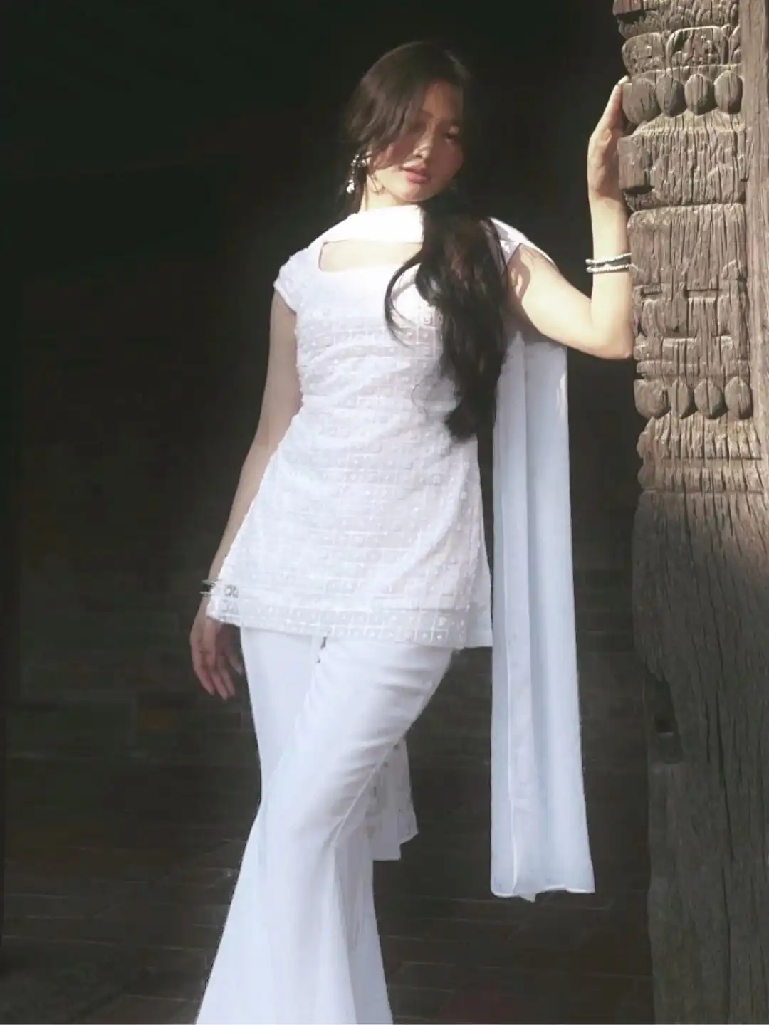 Aglow White Faux Georgette Sequence Work Salwar Suit
