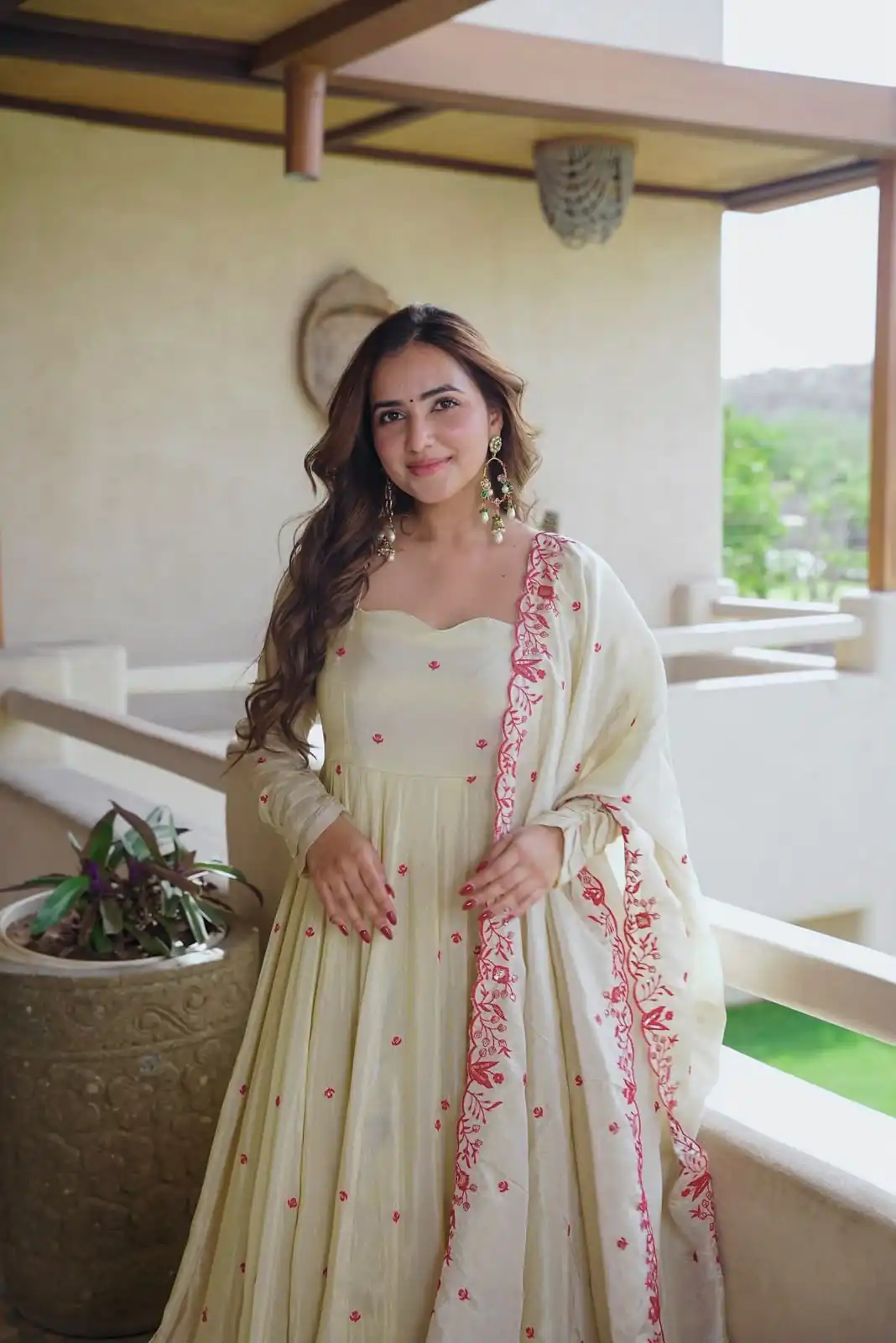 Nice Off White Dimond Silk Embroider Work Salwar Suit - Image 5