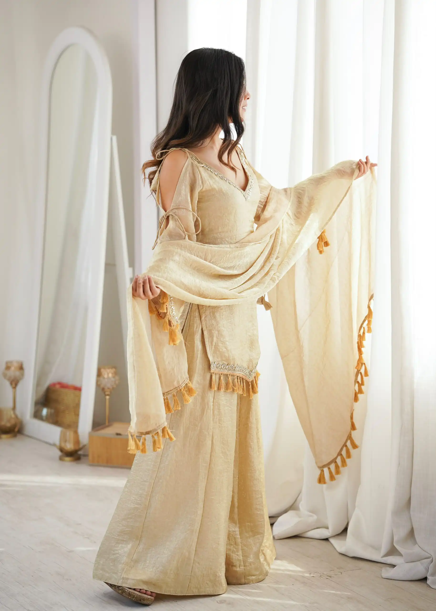 Pretty Off White Doremon Crush Mirror Work Salwar Suit - Image 5