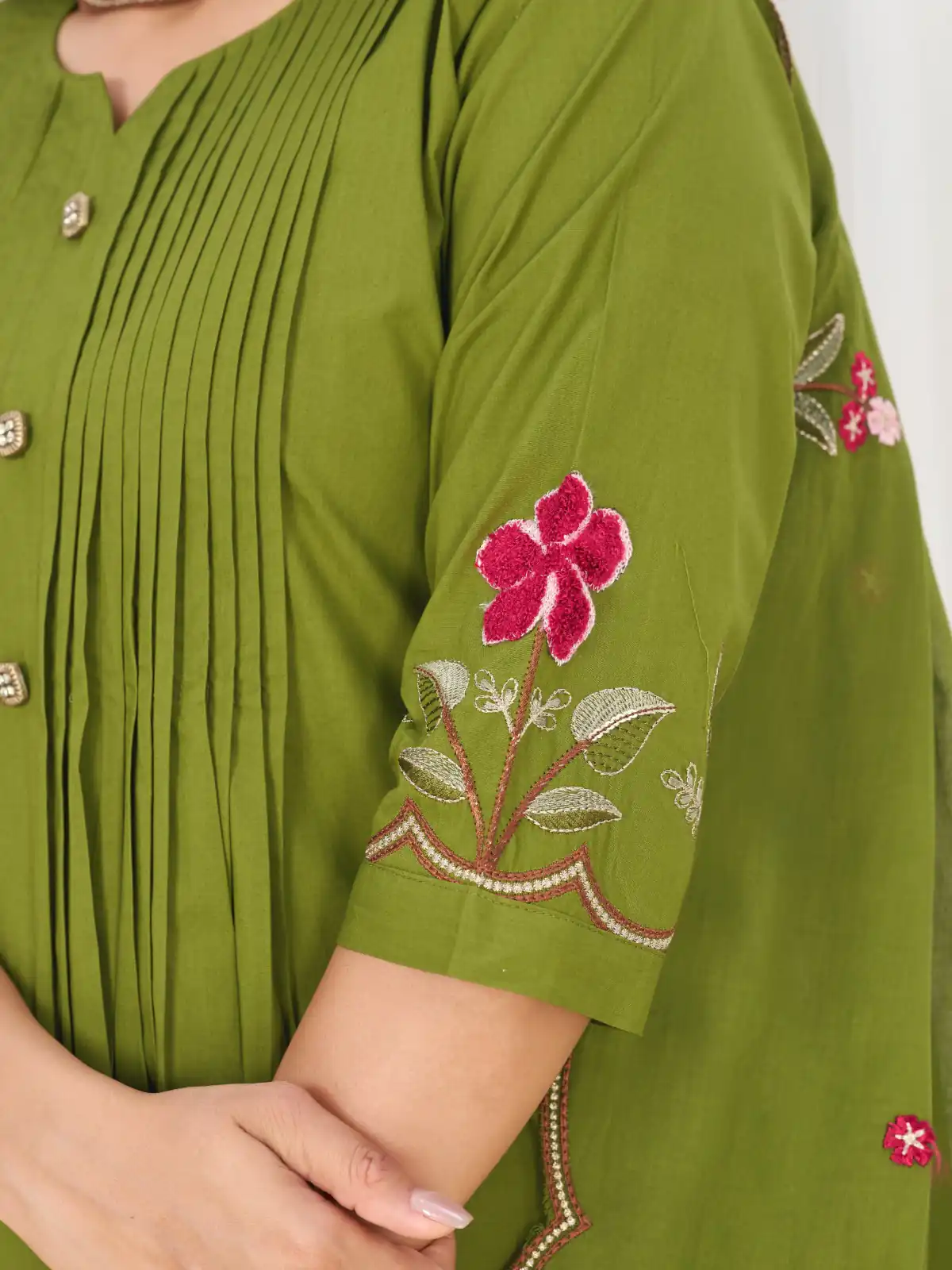 Stylist Green Pure Cotton Embroidery Cut Work Salwar Suit - Image 3
