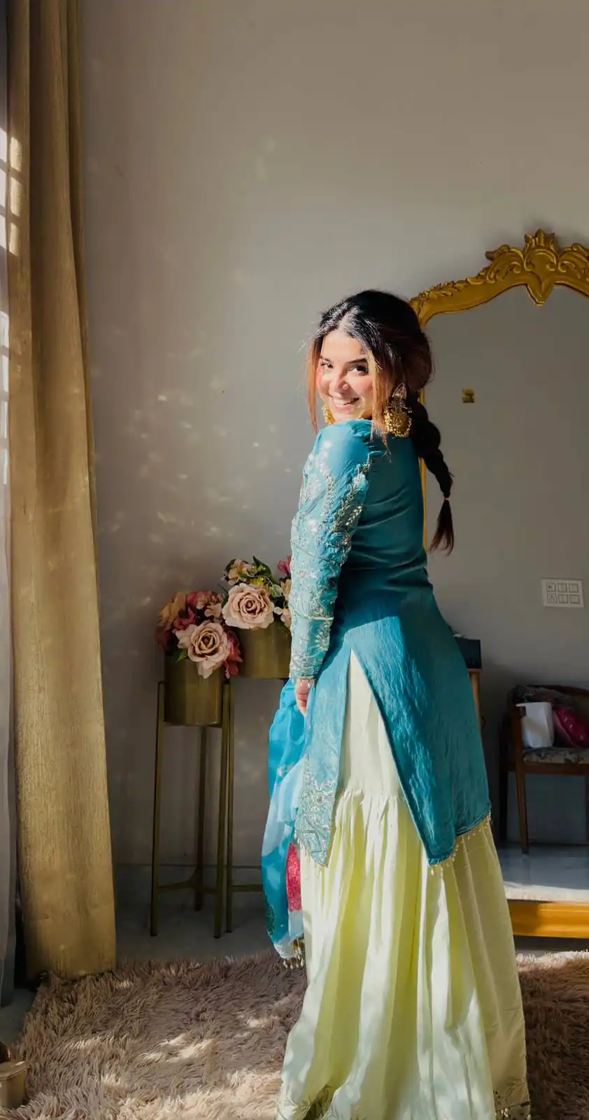 Unique Blue Mox Fendy Embroidery Work Salwar Suit - Image 8