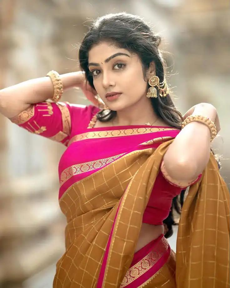 KPR 287 Mustered Color Yellow Soft Lichi Silk Saree with Jacquard Work. Best Price ₹1449. Delivery 4-6 Working Days. Shop now. | Creative Sarees, Bollywood Sarees, Designer Sarees, Embroidered Sarees, Ethnic Saree, Modern Digital sarees, Party Wear Sarees, Sarees