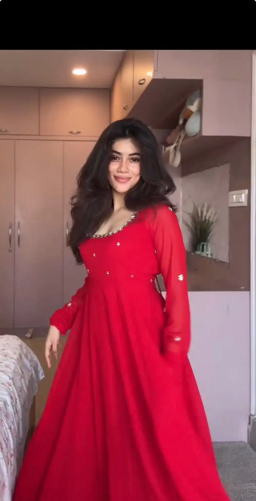 ZB 5074 Red Faux Georgette Gown Perfect for Wedding, Party, Raksha Bandhan, Temple Visit, Onam – . Get it for ₹1899. Delivery 4-6 Working Days. Shop now | Bollywood Gowns, Creative Gowns, Designer Gowns, Embroidered Gowns, Gowns, Party Wear Gowns