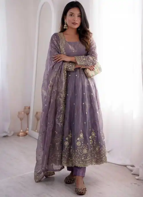 ZB 5073 Lavender Fendy Silk Gown Perfect for Wedding, Party, Baisakhi, Traditional Day, Makar Sankranti Introductory Price ₹2049. Delivery 4-6 Working Days. | Bollywood Gowns, Creative Gowns, Designer Gowns, Embroidered Gowns, Gowns, Party Wear Gowns